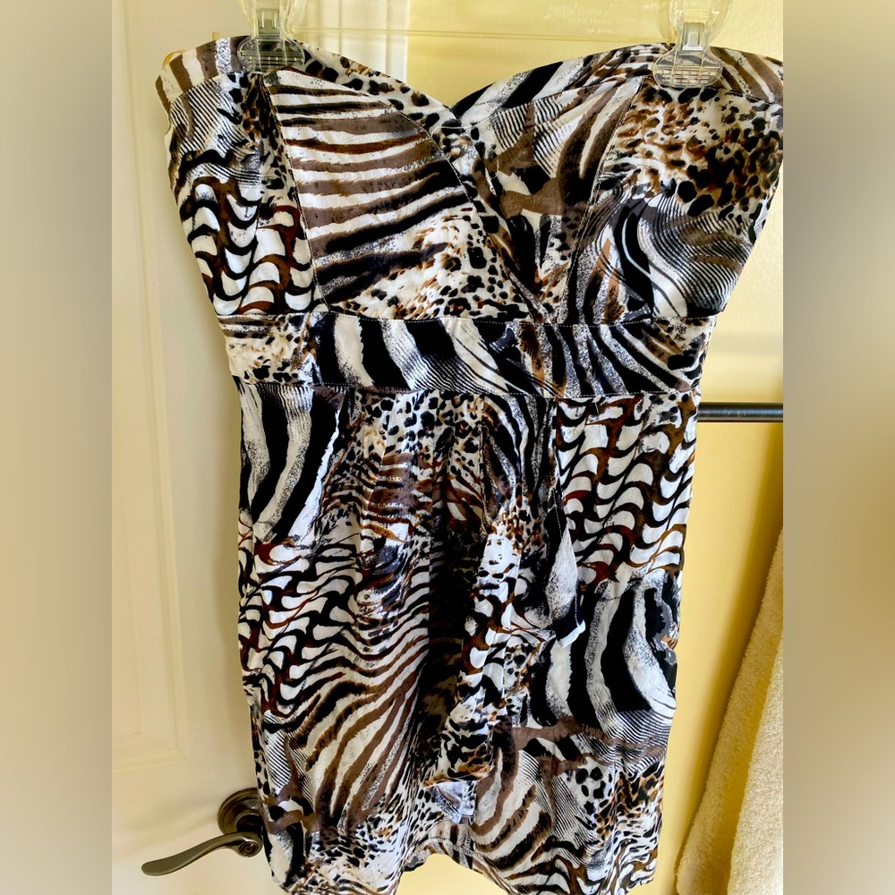 Heart shaped safari mini dress in great condition